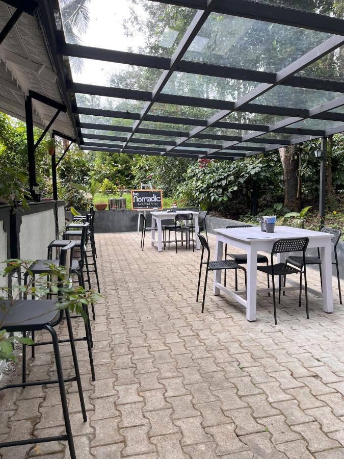 Benomadic Eco Hostel, Madikeri, Coorg Suntikoppa Extérieur photo