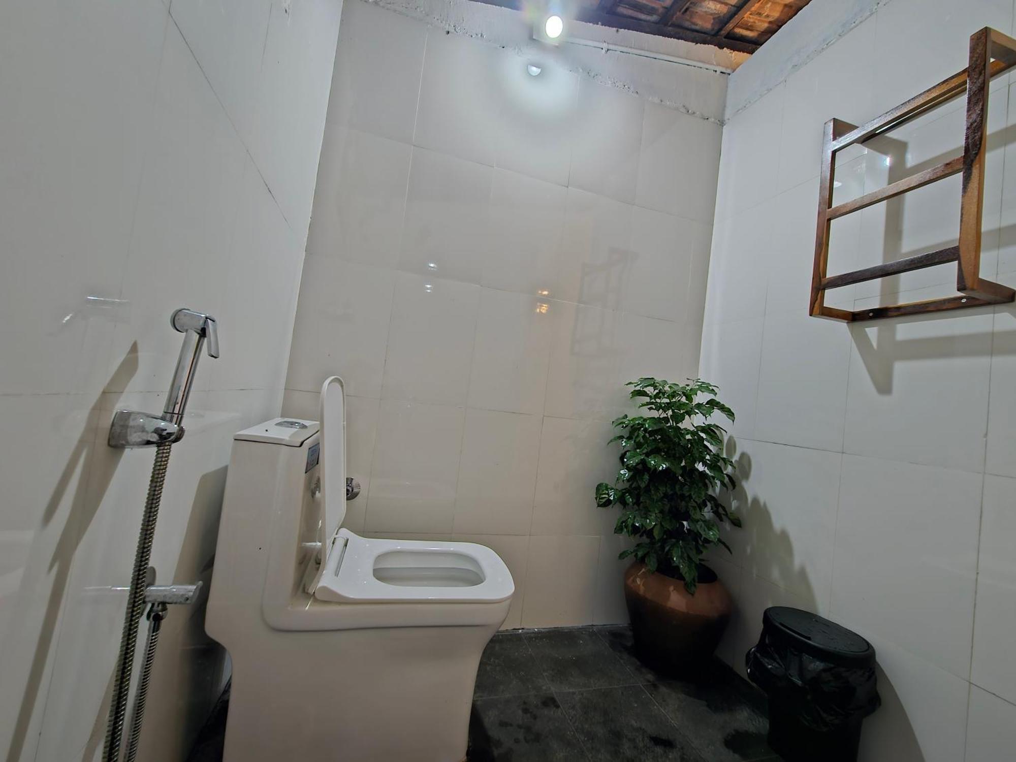 Benomadic Eco Hostel, Madikeri, Coorg Suntikoppa Extérieur photo